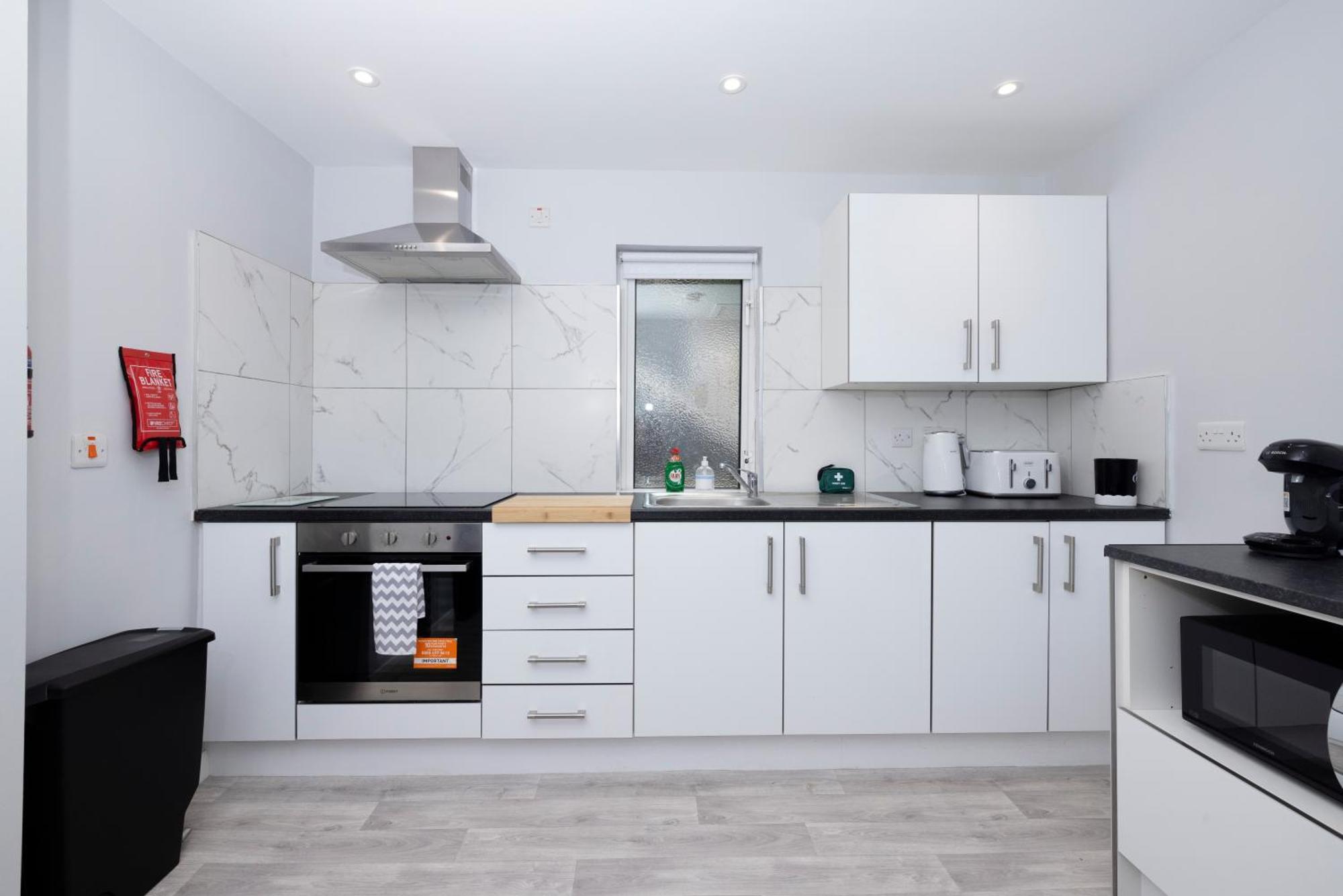 Modern 2 Bed Apartment